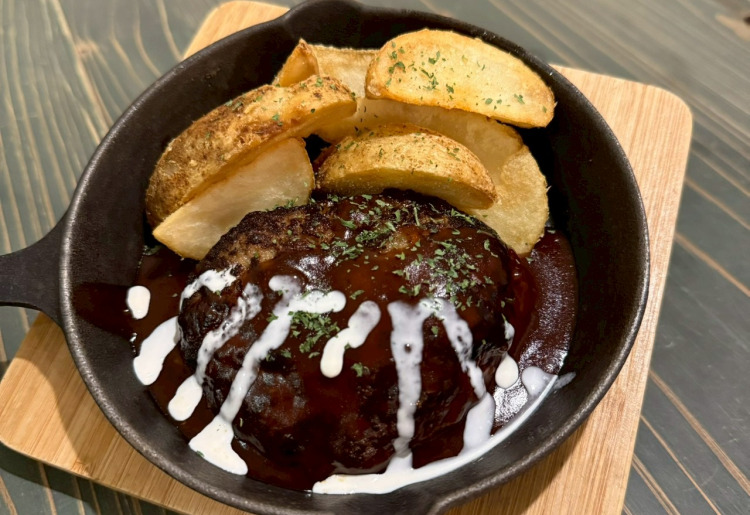 国産ハンバーグ