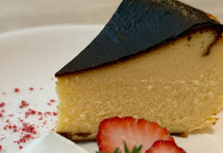 バスクチーズケーキ